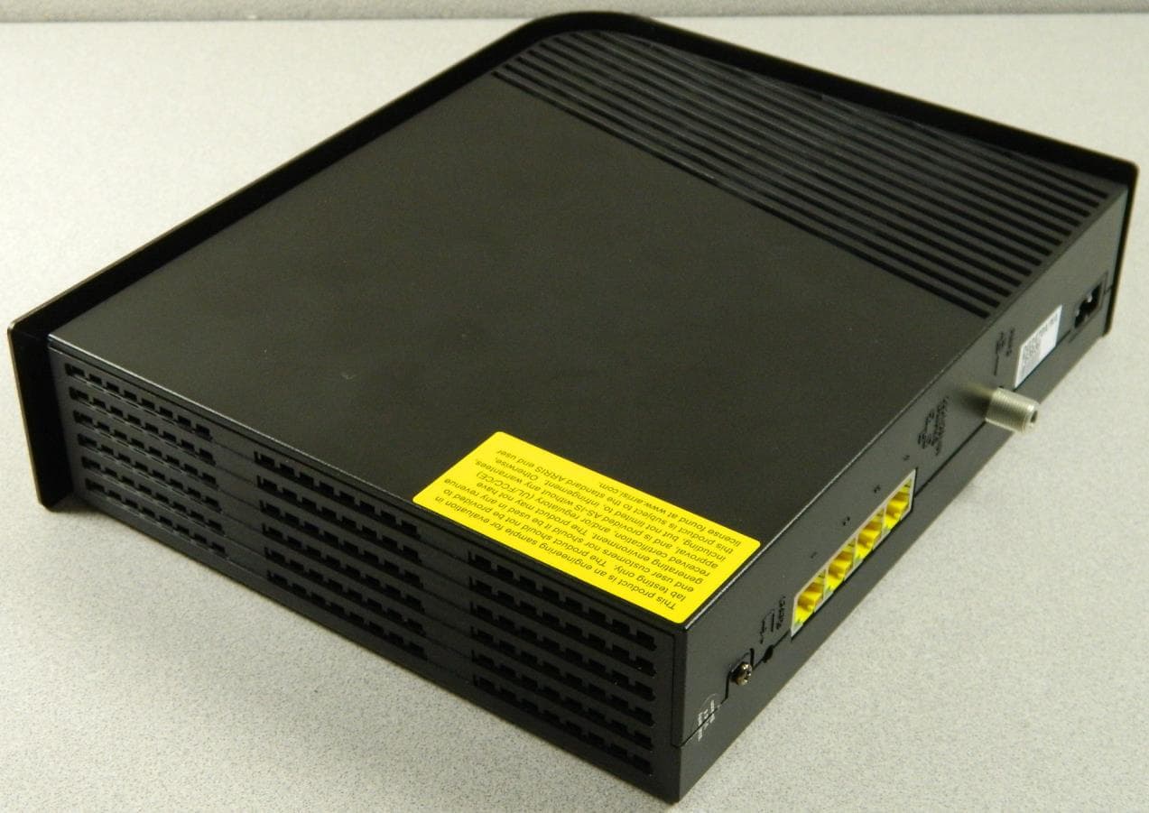 DG2470 series is a 4-port DOCSIS 3.0 Gateway (24x8 Channel Bonding).  The product will provide 802.11n and  802.11 Wi-Fi and has Quad-Port Gigabit Ethernet and USB - FCC ID UIDDG2470 - ARRIS (3)