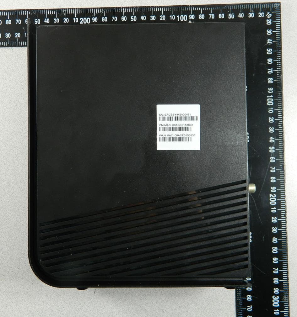DG2470 series is a 4-port DOCSIS 3.0 Gateway (24x8 Channel Bonding).  The product will provide 802.11n and  802.11 Wi-Fi and has Quad-Port Gigabit Ethernet and USB - FCC ID UIDDG2470 - ARRIS (4)