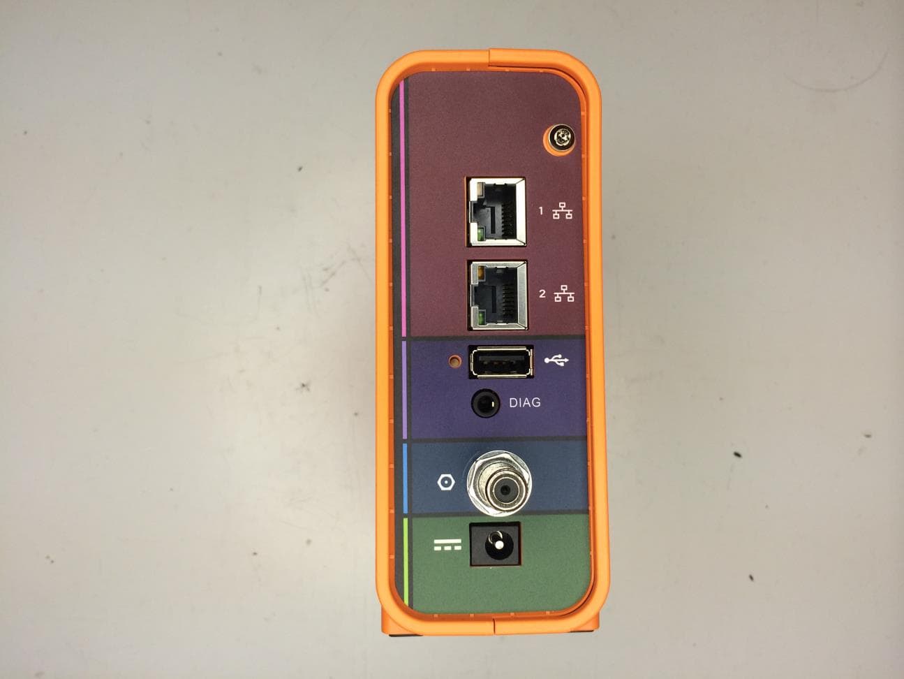 2-port DOCSIS 3.0 Gateway - FCC ID UIDSBG6400 - ARRIS (5)