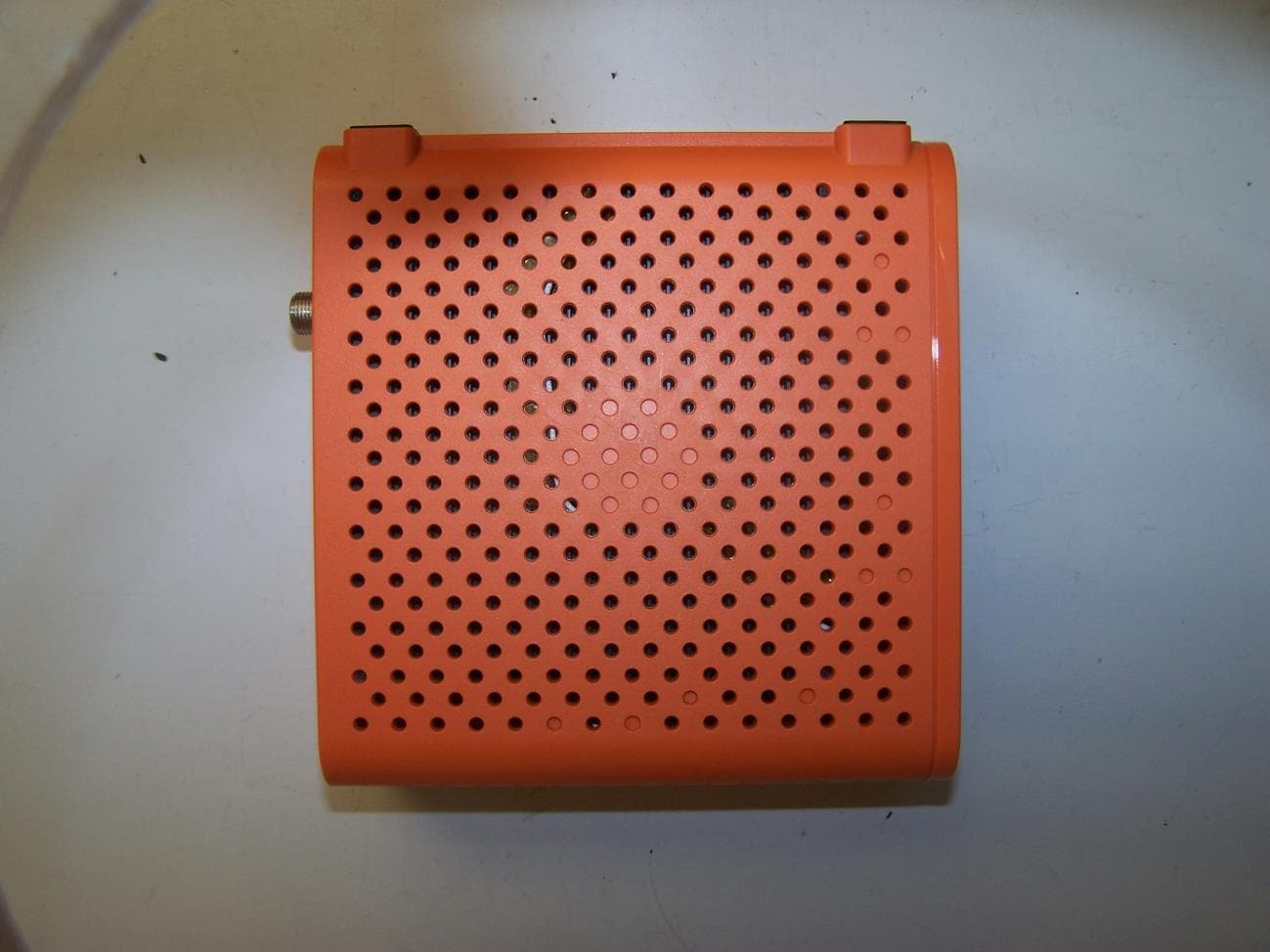 Dual band Access Point - FCC ID UIDSBG6700 - ARRIS (1)