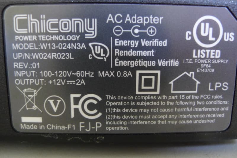 802.11ac Wireless Router - FCC ID UIDSBR1750 - ARRIS (1)