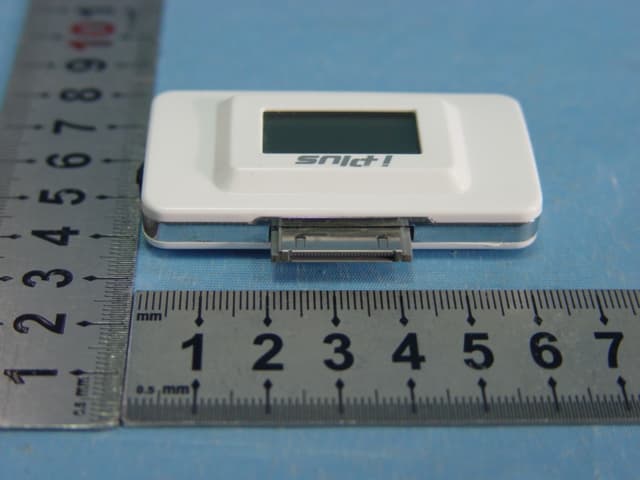 FM Transmitter for iPod - FCC ID UJDFM88 - Micro Electronics Ltd. (2)