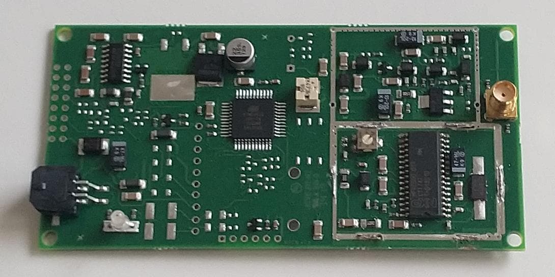 RFID reader module - FCC ID UJRMIFCMV210 - Idesco Oy