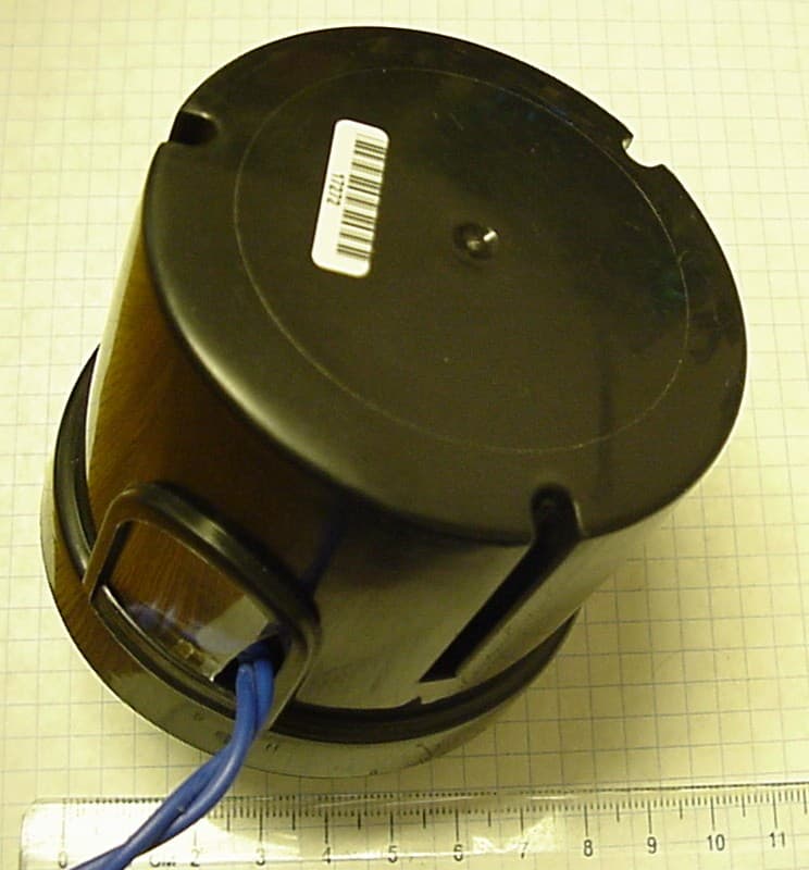 902-928 MHz Transceiver with NEMA socket interface - FCC ID UJX-SSG-REN91812 - Strategic Services Group, Inc