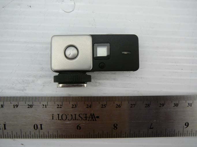 Wireless radio controller to trigger cameras and/or strobes. - FCC ID UJYMS0200 - Tamrac, Inc. (2)