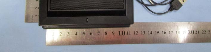 SWiNG Bluetooth Speaker - FCC ID UKWMANOVA-BT-78N - MANOVA International Ltd. (2)