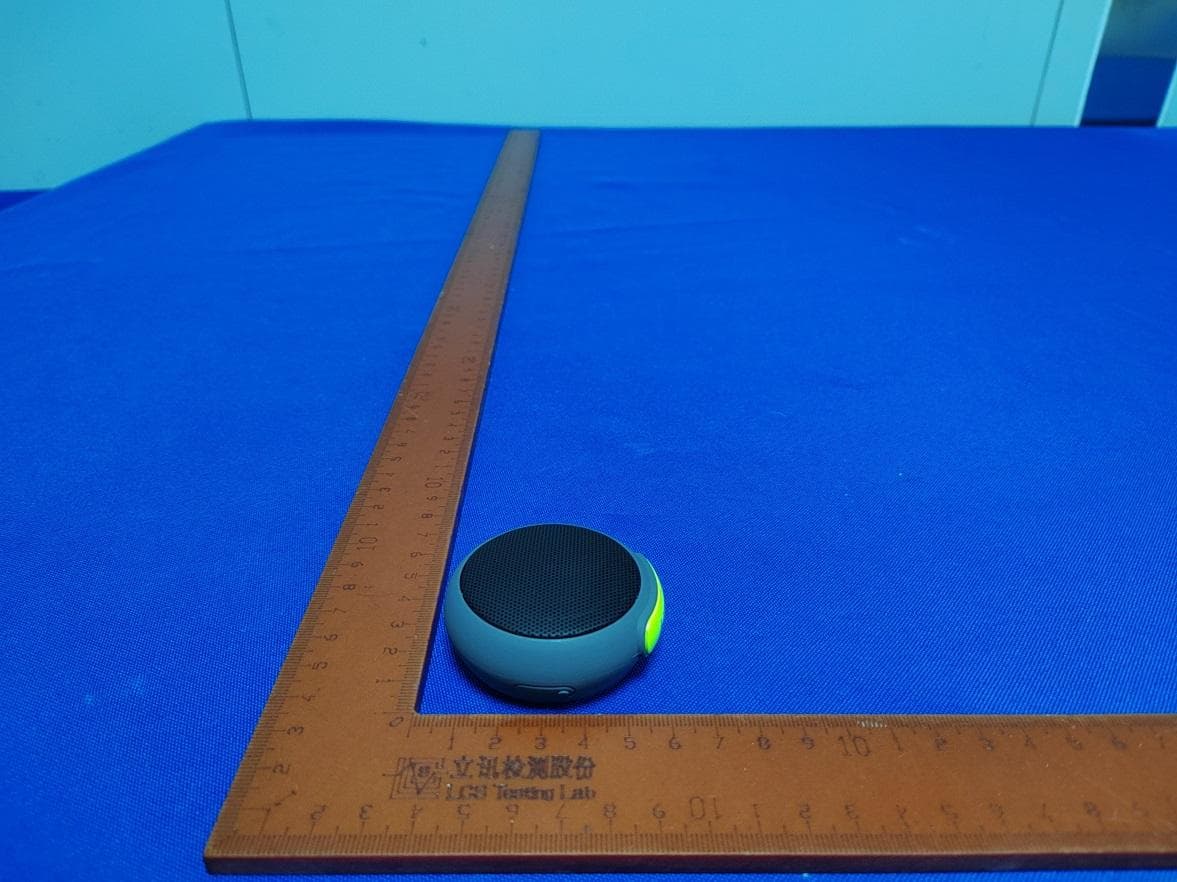 Wireless Speaker - FCC ID UKWMANOVABT208 - MANOVA International Ltd. (4)