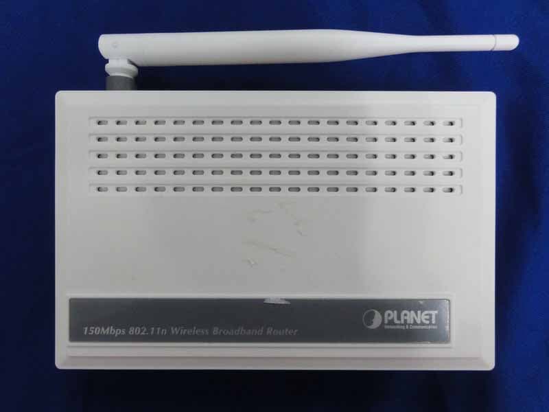 150Mbps 802.11n Wireless Broadband Router - FCC ID UL9WNRT617V2 - Planet Technology Corporation (4)