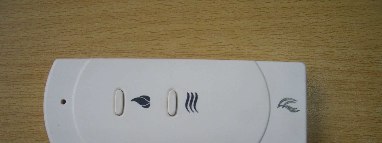 Remote Control for Electric Room Heater - FCC ID ULECDT2F - Hearth & Home Technologies (5)