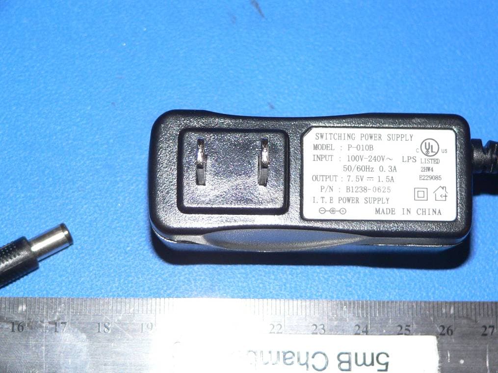 Cellular Phone Repeater - FCC ID UM8CV1900E - Telecom Technologies (USA) LLC