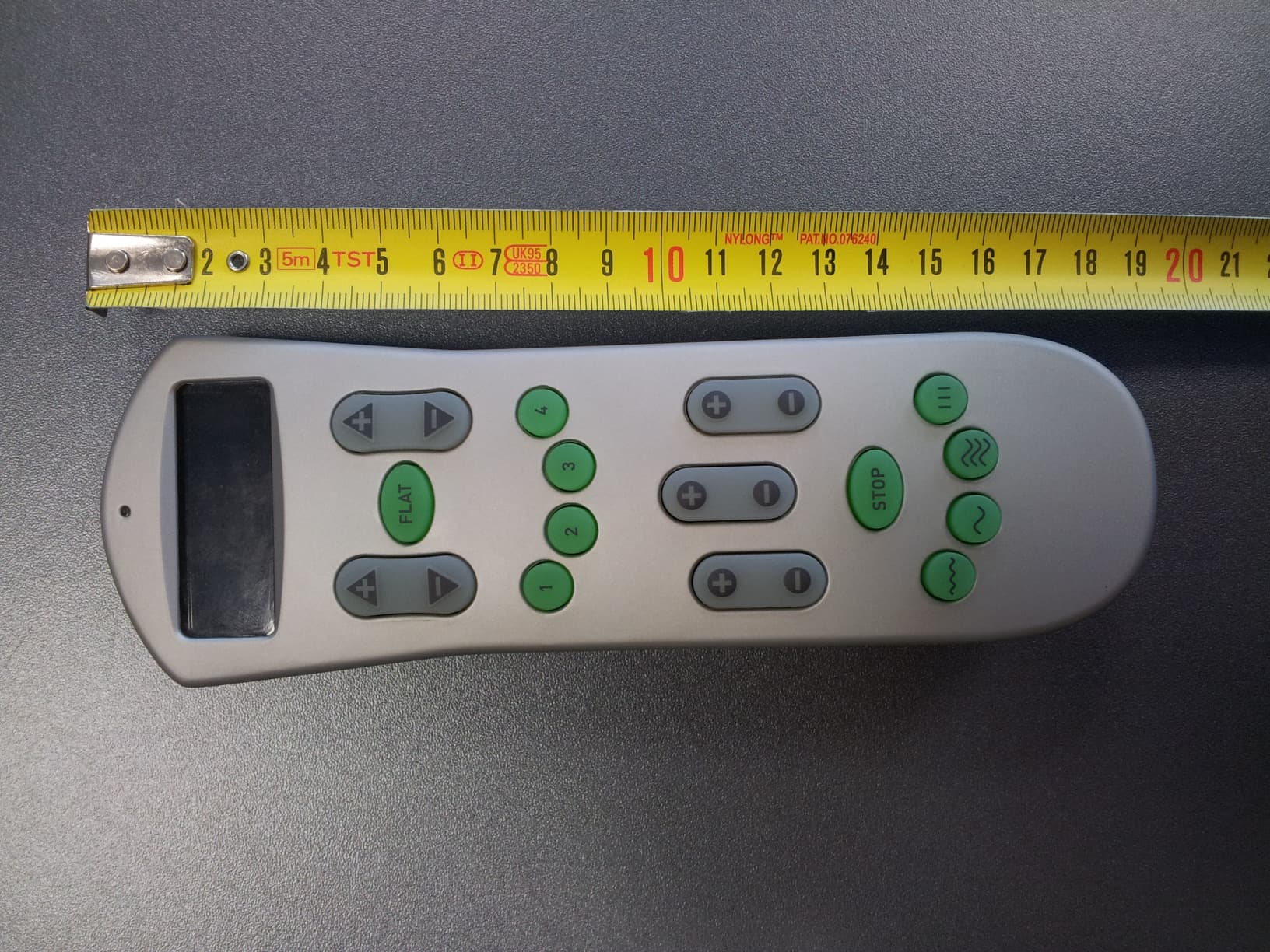 Wireless Handswitch for Electric Height Adjustable Beds with Comfort Function - FCC ID UNQTPTAES - LOGICDATA Electronic & Software Entwicklungs-GmbH (1)