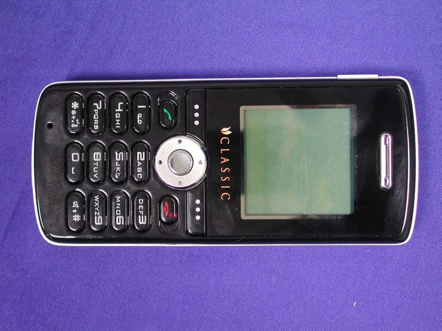 CDMA Mobile Phone - FCC ID UPMCA11001 - Inventec Appliances (Jiangning) Corporation (3)
