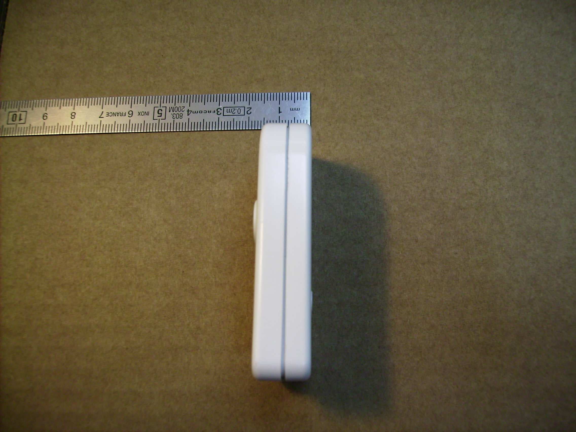 REMOTE CONTROL - FCC ID UQJ-070 - MG International