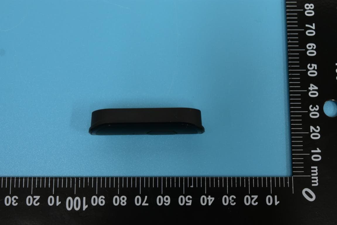 Remote control in tripod with BT - FCC ID UR9WS-22001 - Winners'Sun Plastic & Electronic (Shenzhen) Co., Ltd.