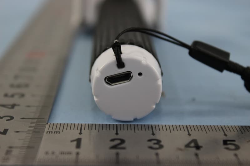One Monopod - FCC ID UR9WS-SQB901 - Winners'Sun Plastic & Electronic (Shenzhen) Co., Ltd. (3)