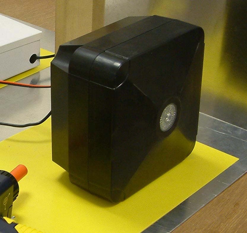 Long Range Reader - FCC ID USE313110 - Paxton Access Ltd