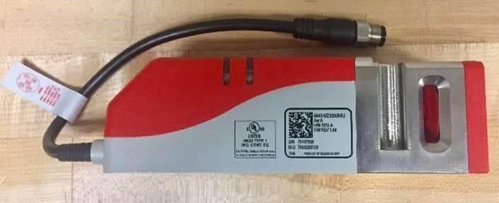 Interlocking guard with guard locking switch - FCC ID USM-440G-MZ - Rockwell Automation, Inc. (2)