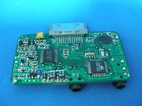 FM Transmitter with remote - FCC ID UTOMP1045 - ESI Cases and Accessories (2)