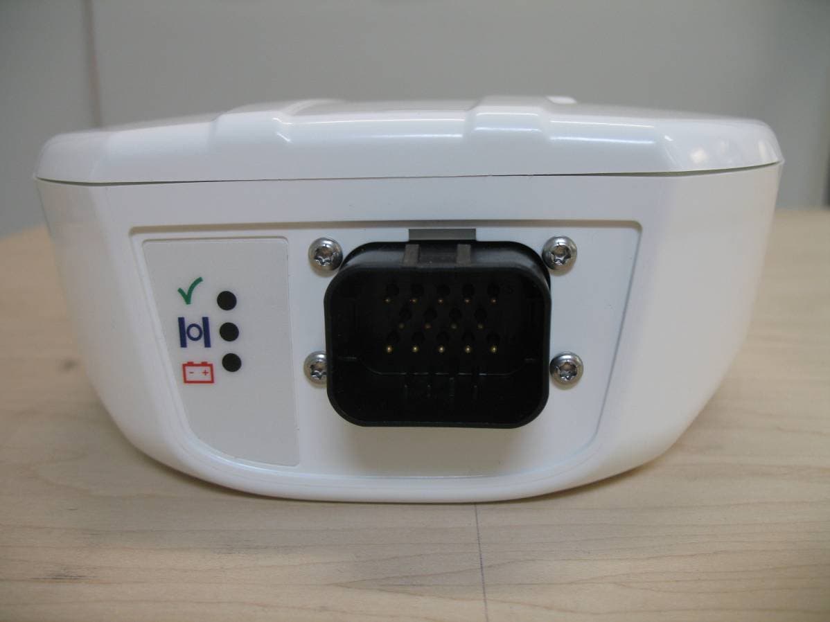 GPS Receiver - FCC ID UTU01018300 - Novatel Inc (2)