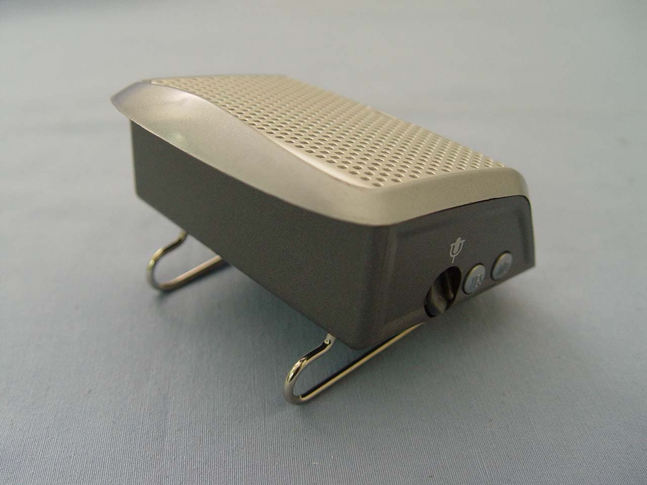 Bluetooth Car Kit - FCC ID UU5-03112102G - BlueDECT Technology Corp. (2)