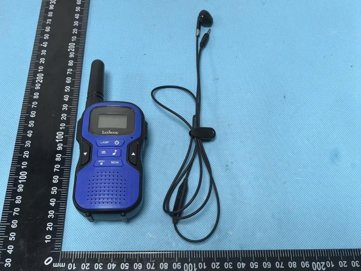 walkie-talkie - FCC ID UU8-TW60 - Lexibook America