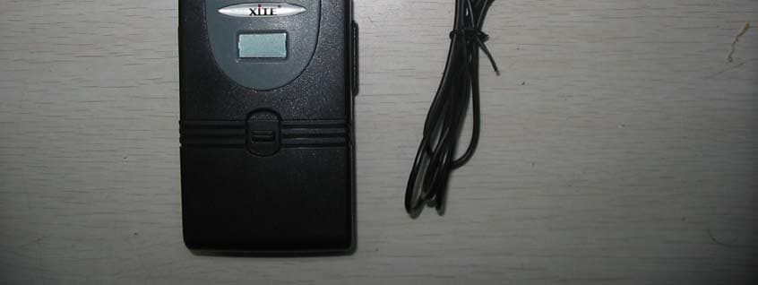 UHF WIRELESS MICROPHONE - FCC ID UVUL828 - Enping City Xenon Electronic Co., Ltd. (3)