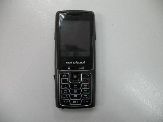 GSM 850/1800/1900 GPRS MOBILE WITH BLUETOOTH - FCC ID UWHE1500 - InfoSonics Corp. (3)