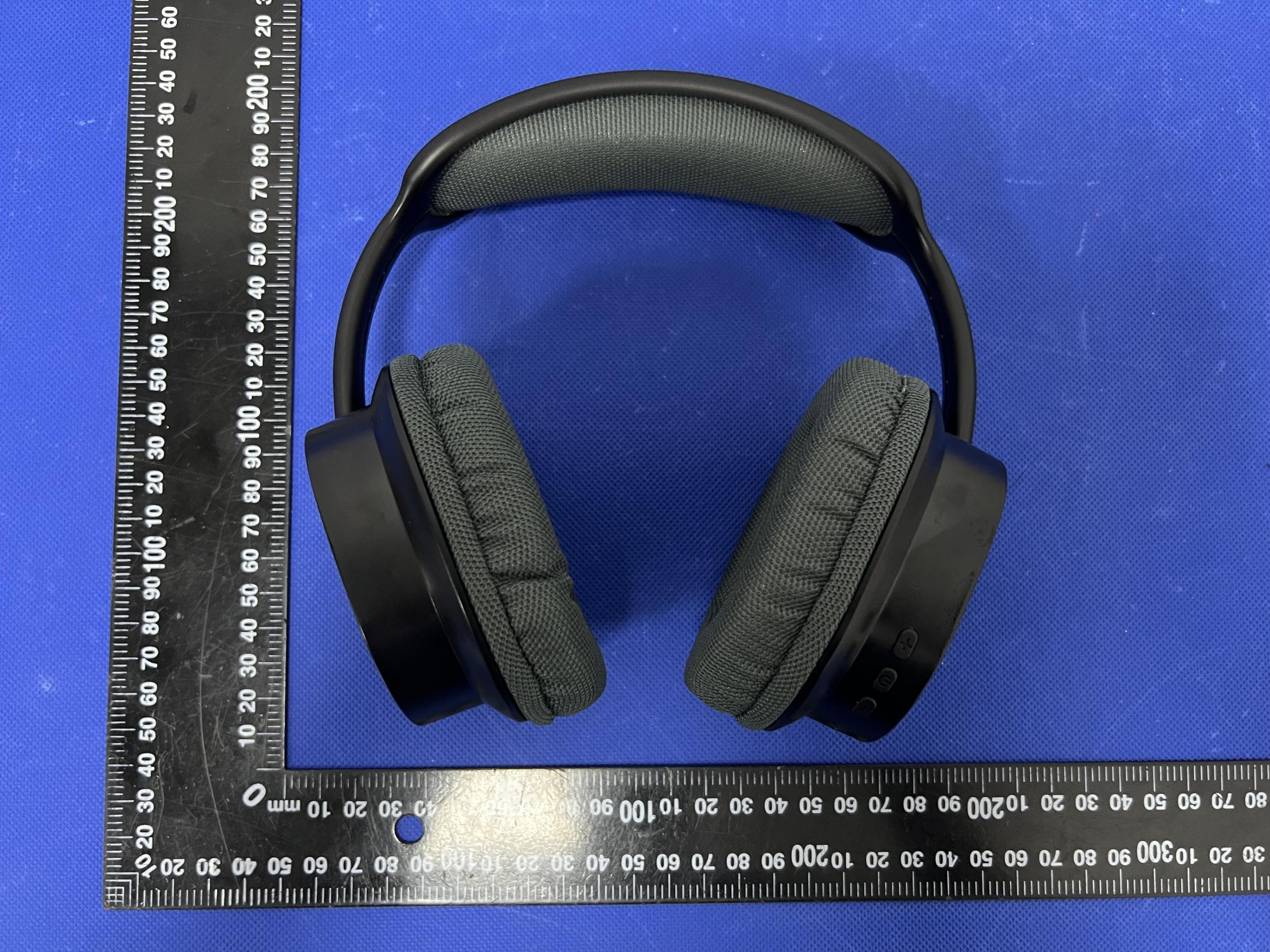 Wireless Headphone - FCC ID UWO-HP-6032 - SHENZHEN LISAIER TRONICS CO., LTD. (2)