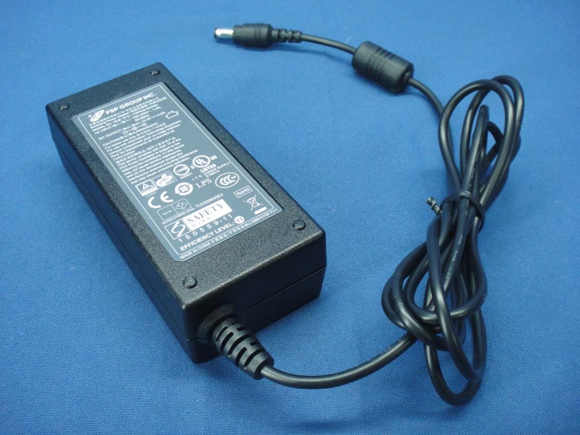 Advanced Edge Router - FCC ID UXX-S4A542A - Cradlepoint, Inc. (2)
