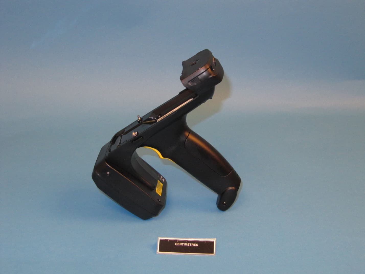 UHF RFID READER ACCESSORY - FCC ID UZ7RFD5500 - Zebra Technologies Corporation