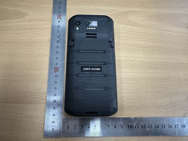 MOBILE COMPUTER - FCC ID V2X-PM84 - Point Mobile Co., LTD. (3)