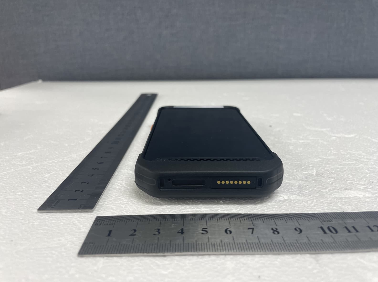 MOBILE COMPUTER - FCC ID V2X-PM86 - Point Mobile Co., LTD. (2)