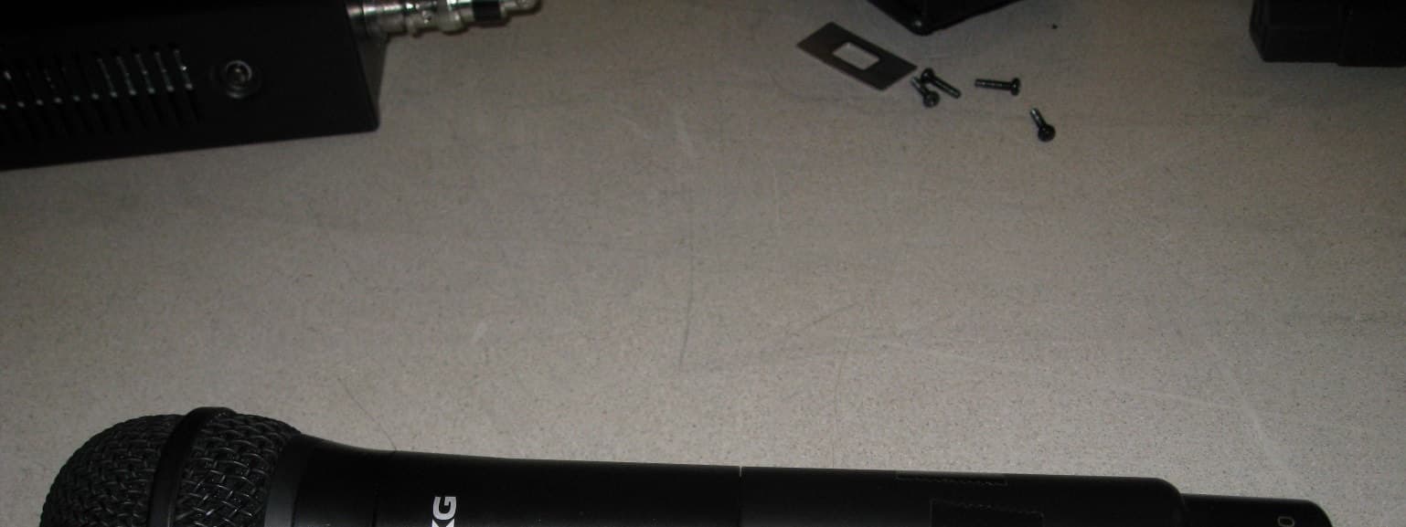 DHT800 Band I - FCC ID V3THT800 - AKG Acoustics GmbH (4)