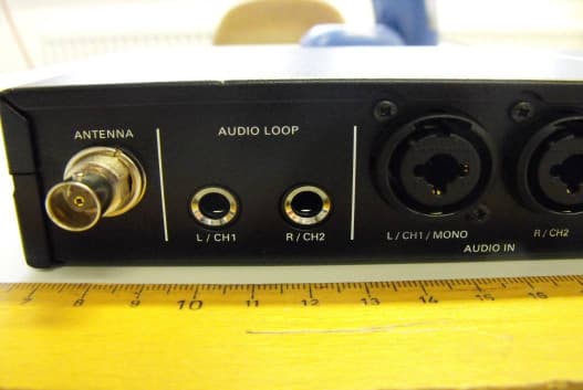 Stationary Transmitter - FCC ID V3TSST4500 - AKG Acoustics GmbH (3)