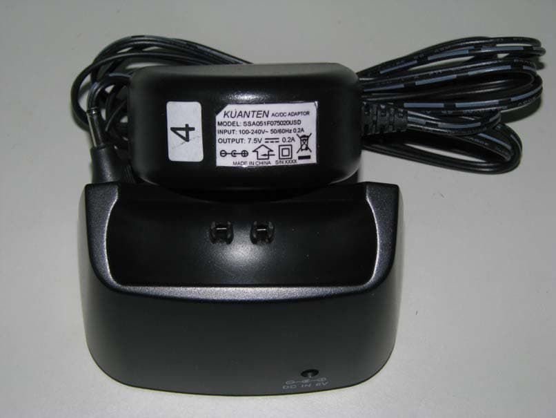 DECT 6.0 PORTABLE TALKING PENDANT - FCC ID V42650D6 - KINGTEL Corporation (2)