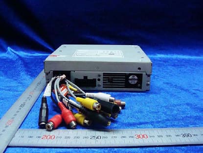 Car DVD player - FCC ID V4HSL-8XXX - SHENZHEN SOLING INDUSTRIAL CO., LTD.
