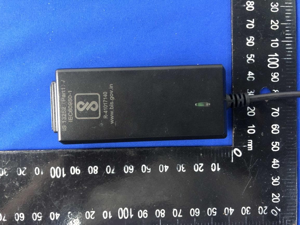 BLOUS STREAMING DAC AMPLIFIER - FCC ID V5PA80MBW - PAX Technology Limited (2)