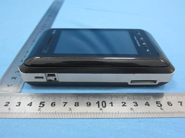 Mobile payment Terminal - FCC ID V5PD900W - PAX Technology Limited (2)