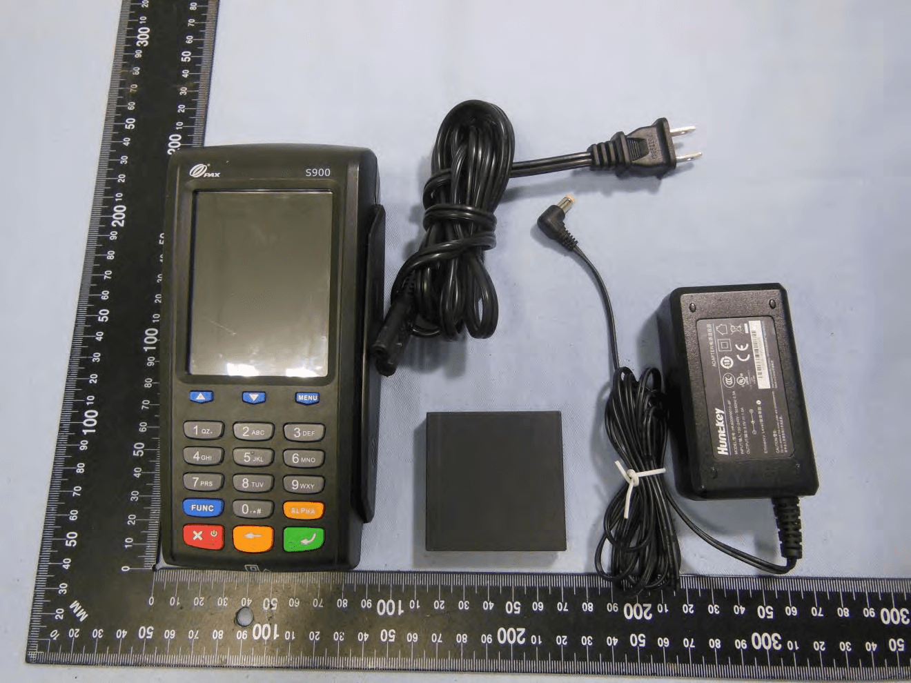 Wireless POS Terminal - FCC ID V5PS900 - PAX Technology Limited (4)
