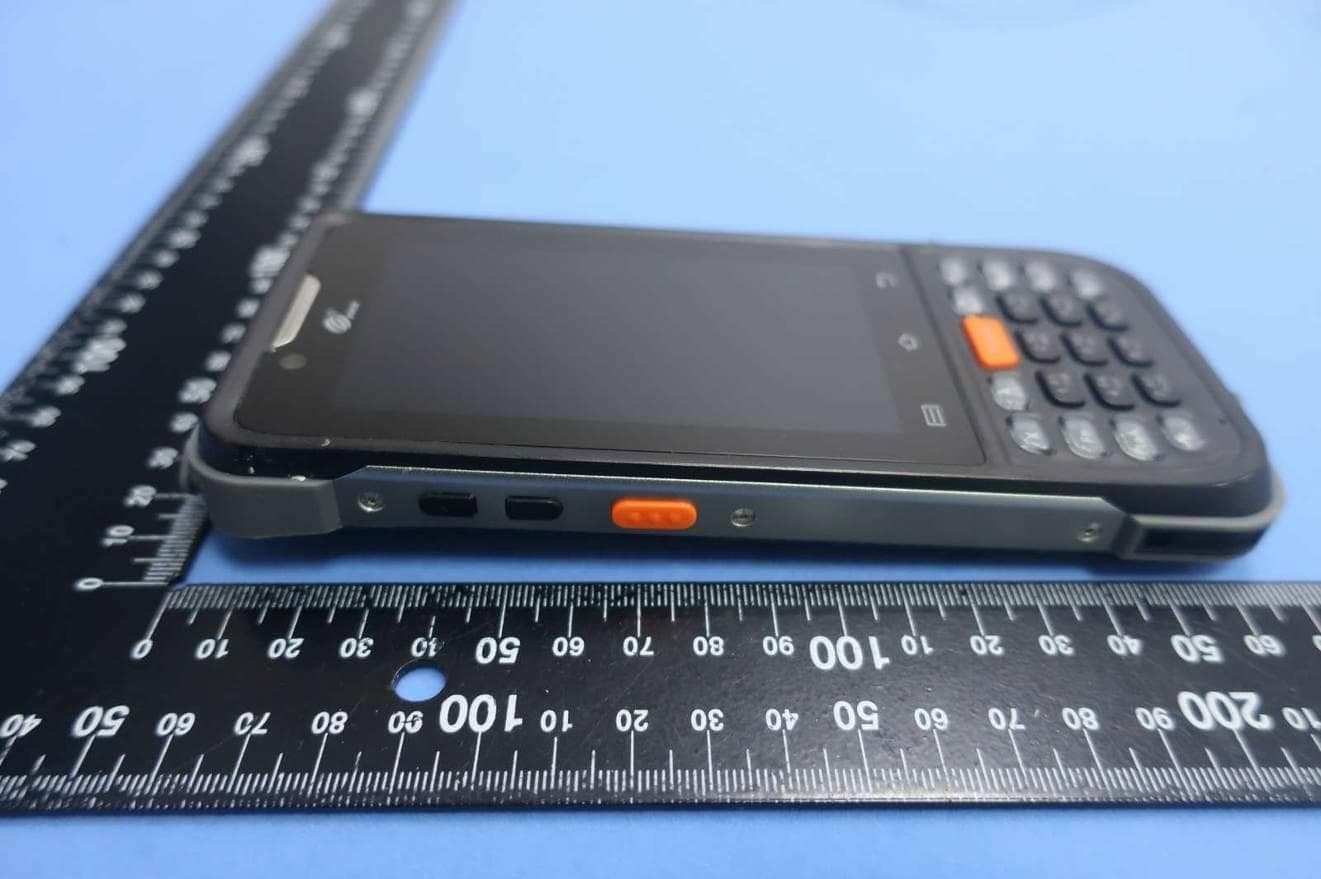 Wireless Data Terminal - FCC ID V5PX3S - PAX Technology Limited (4)