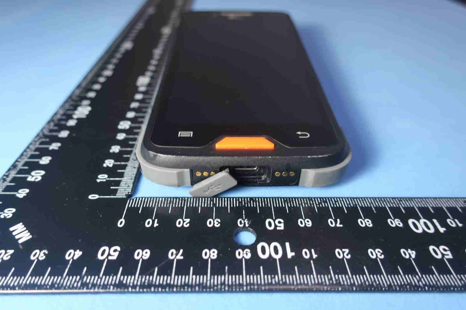 Wireless Data Terminal - FCC ID V5PX5 - PAX Technology Limited (4)