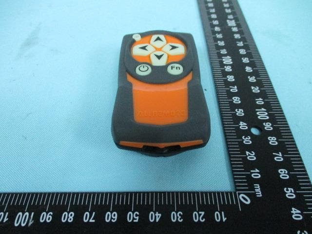 Handheld Wireless remote Control for Searchlight - FCC ID V78TXSL017 - ALLREMOTE Wireless Technology Co., Ltd. (2)