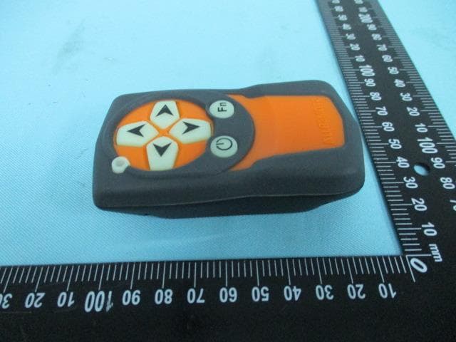 Handheld Wireless remote Control for Searchlight - FCC ID V78TXSL017 - ALLREMOTE Wireless Technology Co., Ltd. (5)