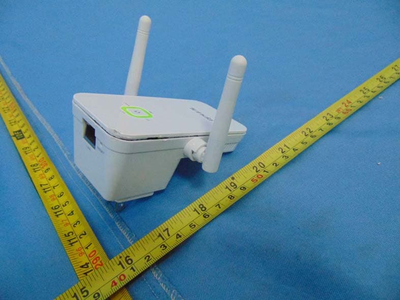 Wireless N300 Universal Range Extender - FCC ID V7TA301V2 - SHENZHEN TENDA TECHNOLOGY CO., LTD. (2)