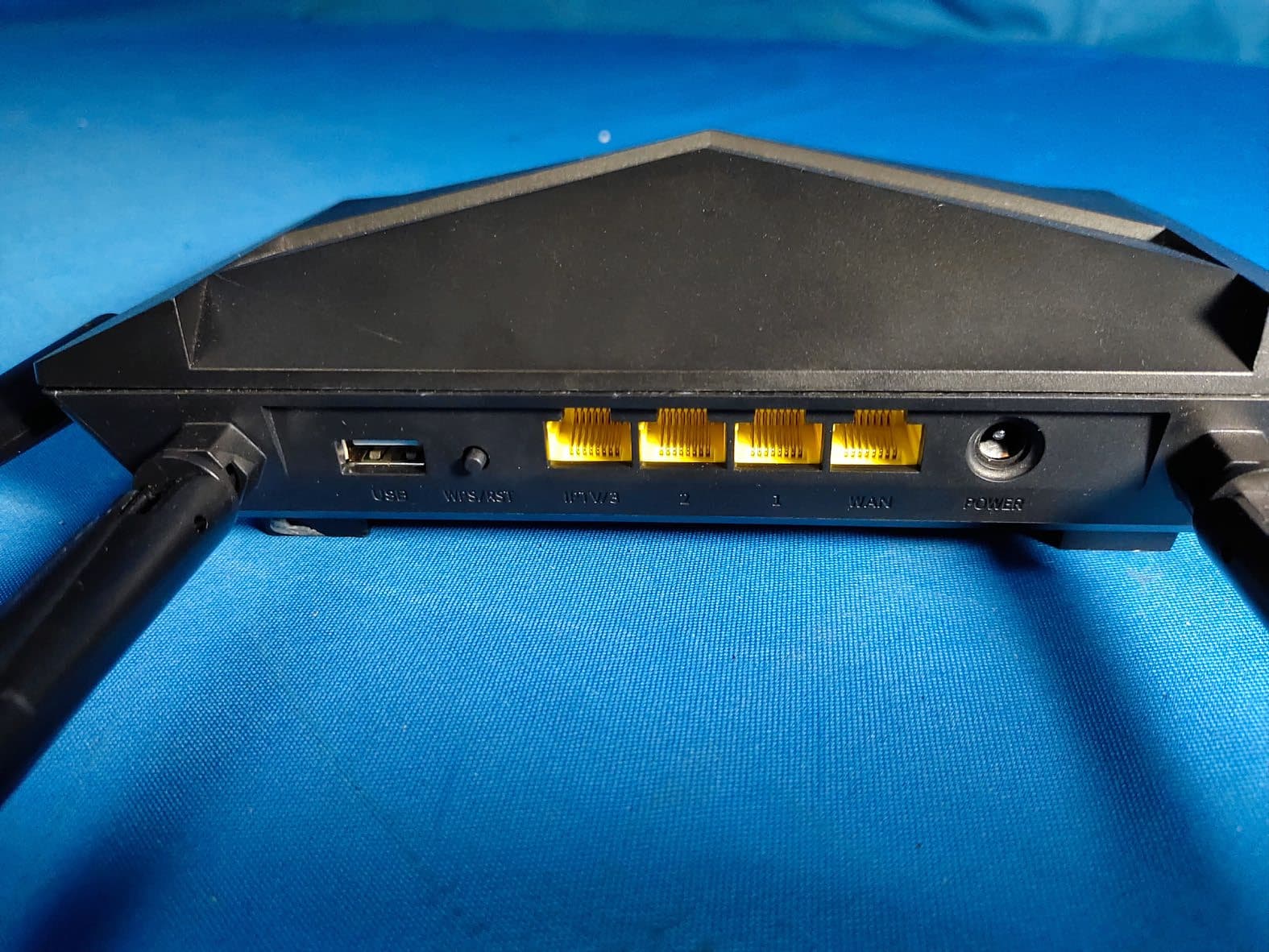 AC1200 MU-MIMO Dual Band Gigabit WiFi Router - FCC ID V7TAC10UV2 - SHENZHEN TENDA TECHNOLOGY CO., LTD. (3)