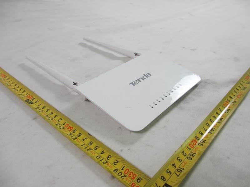 Wireless N300 High Power Universal Range Extender - FCC ID V7TAH302 - SHENZHEN TENDA TECHNOLOGY CO., LTD. (3)