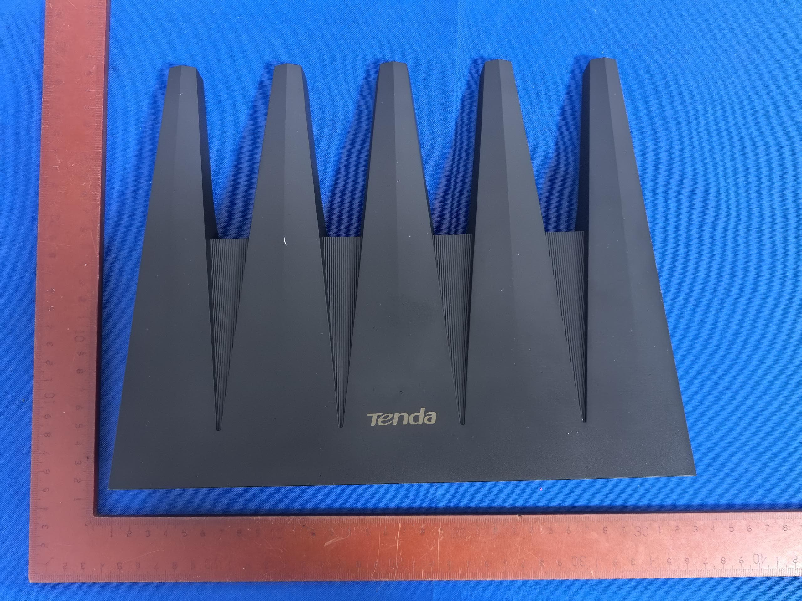 BE7200 Dual-Band Wi-Fi 7 Router with 2.5G Ports - FCC ID V7TBE12P - SHENZHEN TENDA TECHNOLOGY CO., LTD. (3)