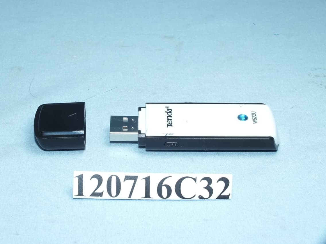 300Mbps Wireless N Dual Band USB Adapter - FCC ID V7TW522U - SHENZHEN TENDA TECHNOLOGY CO., LTD. (2)