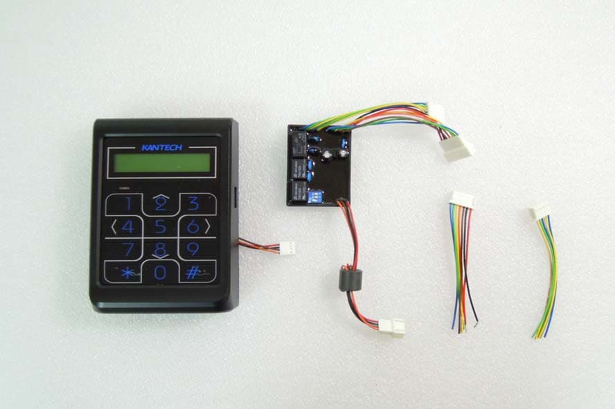 Stand-Alone Door Controller with I/O Relay Module - FCC ID V8512SA550 - TYCO SAFETY PRODUCTS / KANTECH (1)