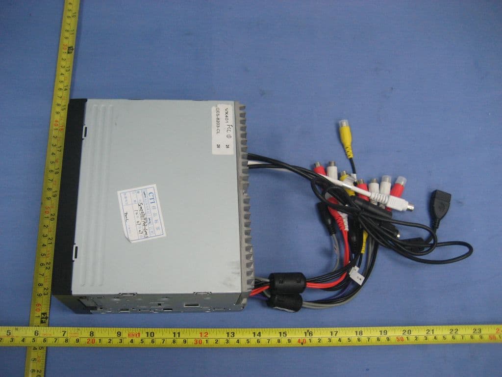 2-DIN DVD MULTIMEDIA STATION WITH 6.2-INCH TOUCH PANEL CONTROL - FCC ID V8VCES8203CL - SKYPINE ELECTRONICS (SHEN ZHEN) CO., LTD. (3)